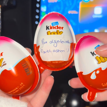 KİNDER JOY SÜRPRİZ YUMURTA