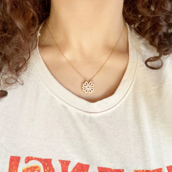 ''Kızıma'' Yonca Kolye